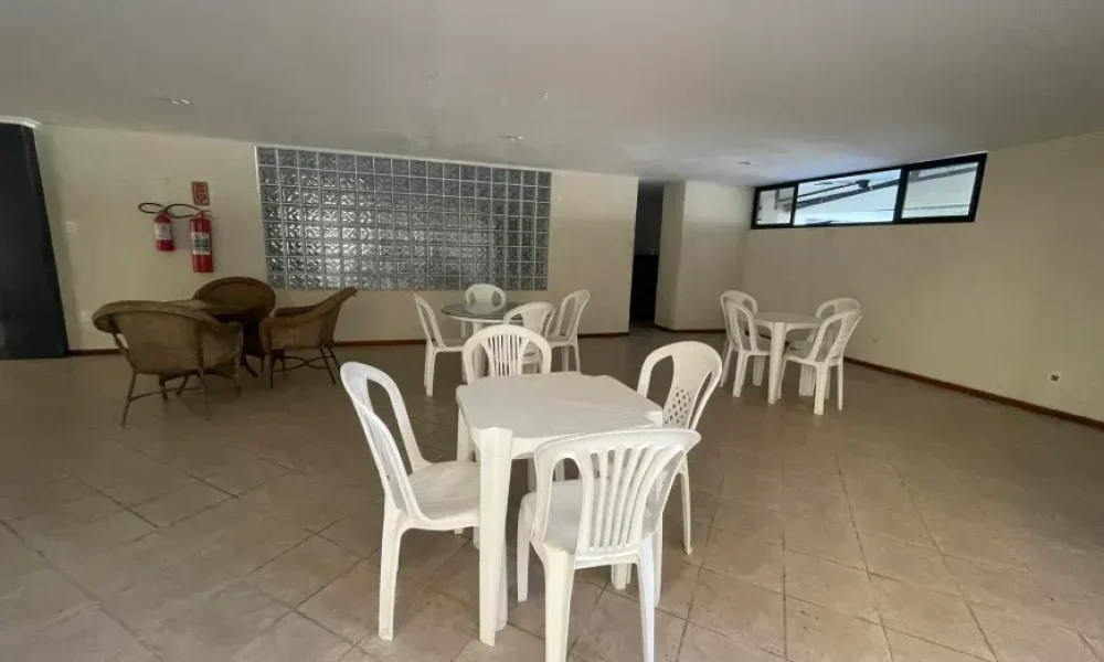 Apartamento com 2 Quartos para alugar, 65m² - Pituba (2)