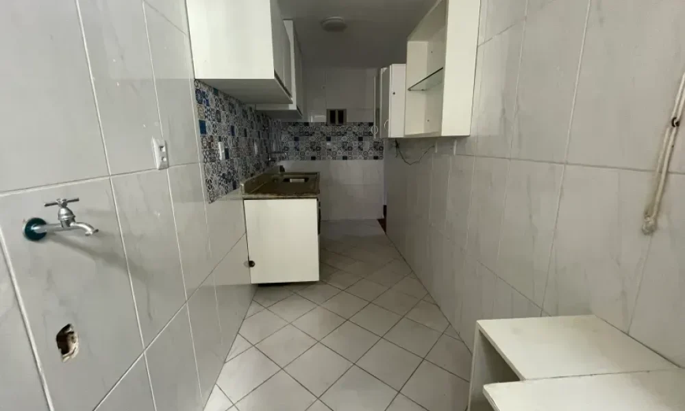 Apartamento com 2 Quartos para alugar, 65m² - Pituba (7)