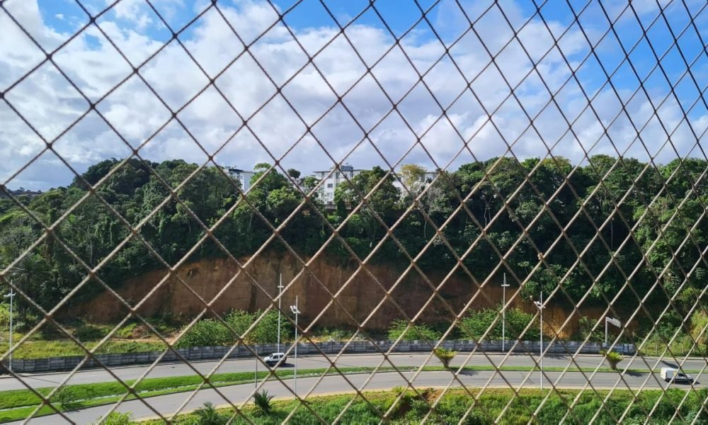 Apartamento com 2 quartos à venda, 65m² - Paralela (10)