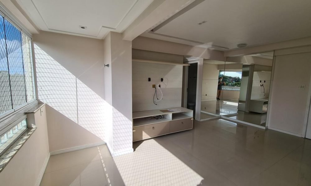 Apartamento com 2 quartos à venda, 65m² - Paralela (12)