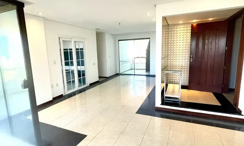 Apartamento com 3 Quartos à venda, 188m² - Pituba