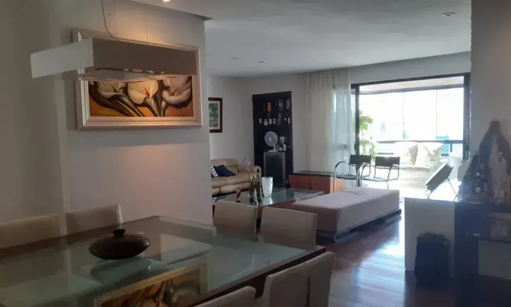 Apartamento com 3 Quartos à venda, 197m² - Caminho Das Árvores (25)