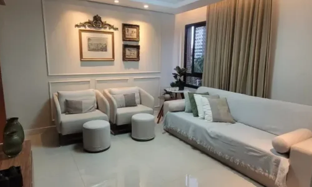 Apartamento com 3 Quartos para alugar, 105m² - (19)