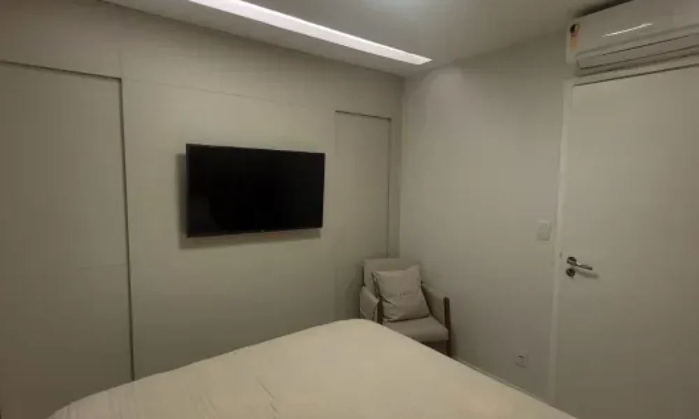 Apartamento com 3 Quartos para alugar, 105m² - (3)