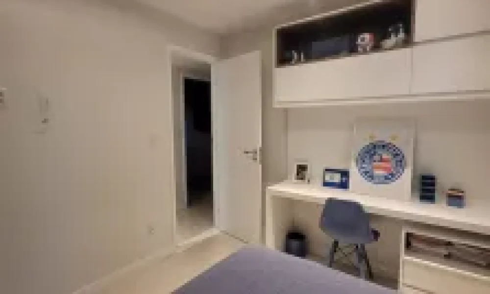 Apartamento com 3 Quartos para alugar, 105m² - (34)