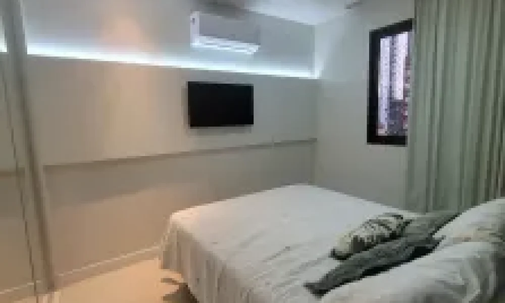 Apartamento com 3 Quartos para alugar, 105m² - (36)