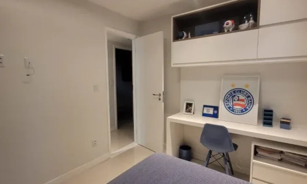Apartamento com 3 Quartos para alugar, 105m² - (46)