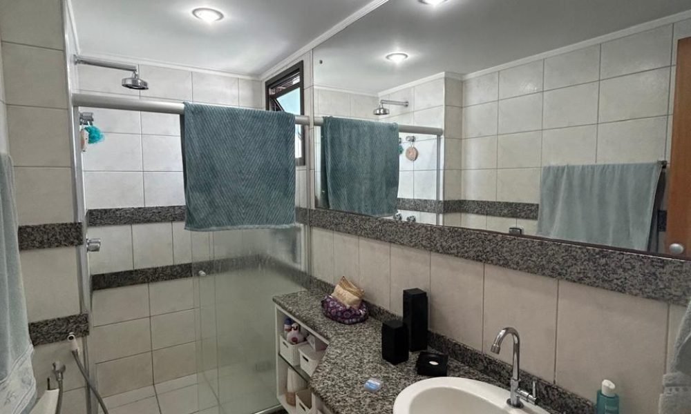 Apartamento com 3 Suítes à venda, 165m² – Itaigara (17)