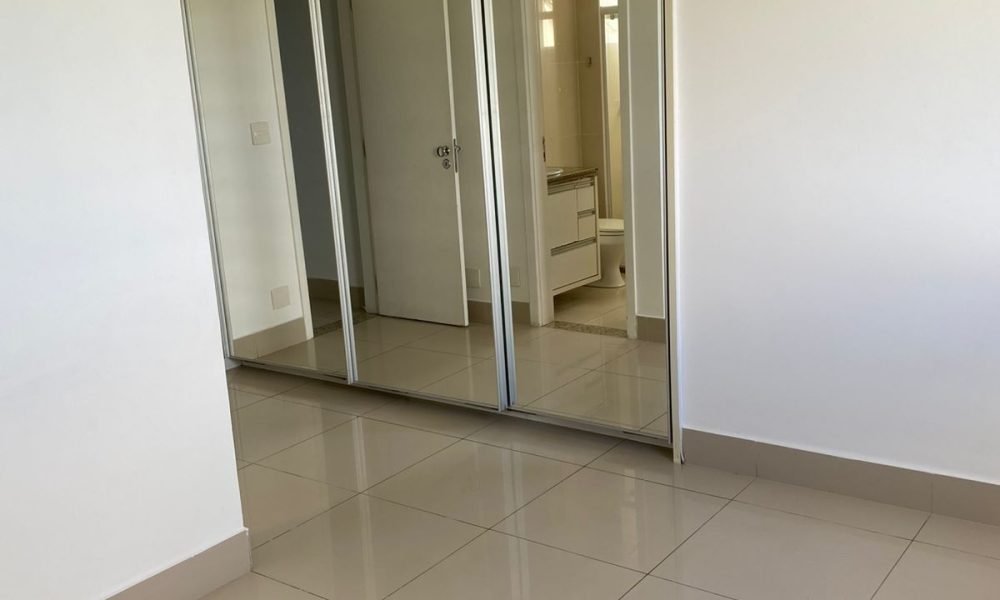 Apartamento com 3 quartos à venda, 131m² - (12)