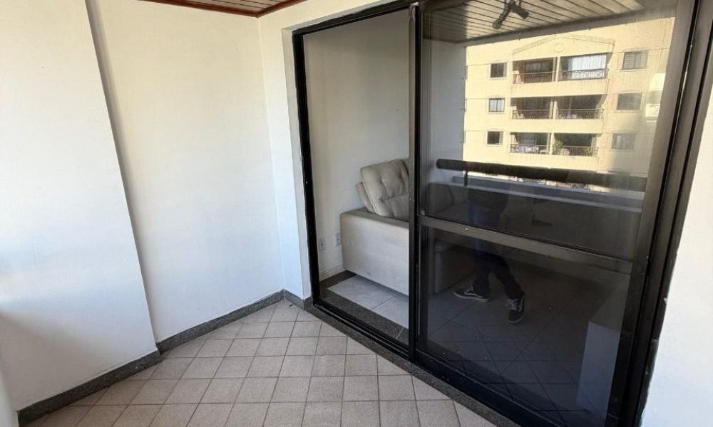 Apartamento com 3 quartos à venda, 97m² - Costa Azul (21)