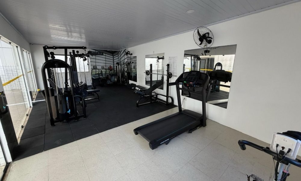 Apartamento com 3 quartos à venda, 97m² - Costa Azul (22)