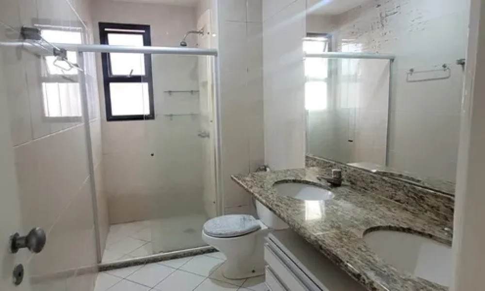 Apartamento com 4 Quartos para alugar, 142m² (8)