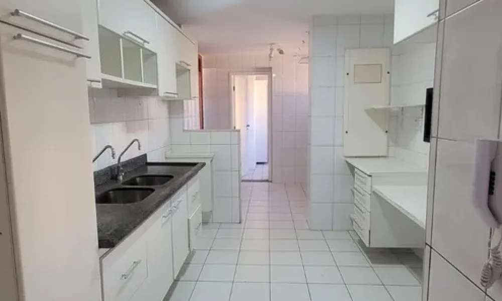 Apartamento com 4 Quartos para alugar, 142m² (9)