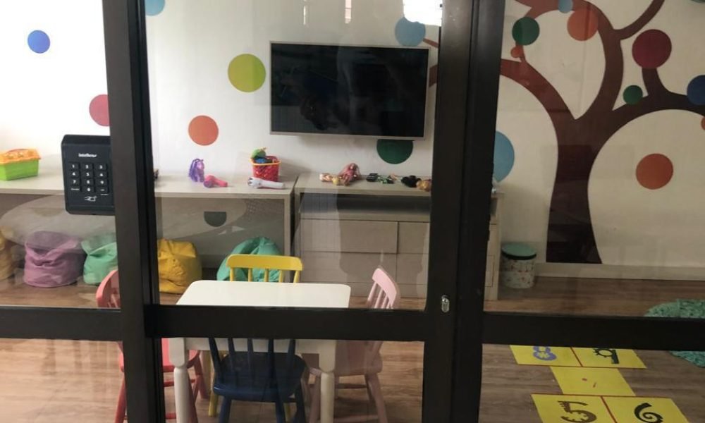 Apartamento de 2 quartos à venda, 80m² - Caminho das Árvores (15)