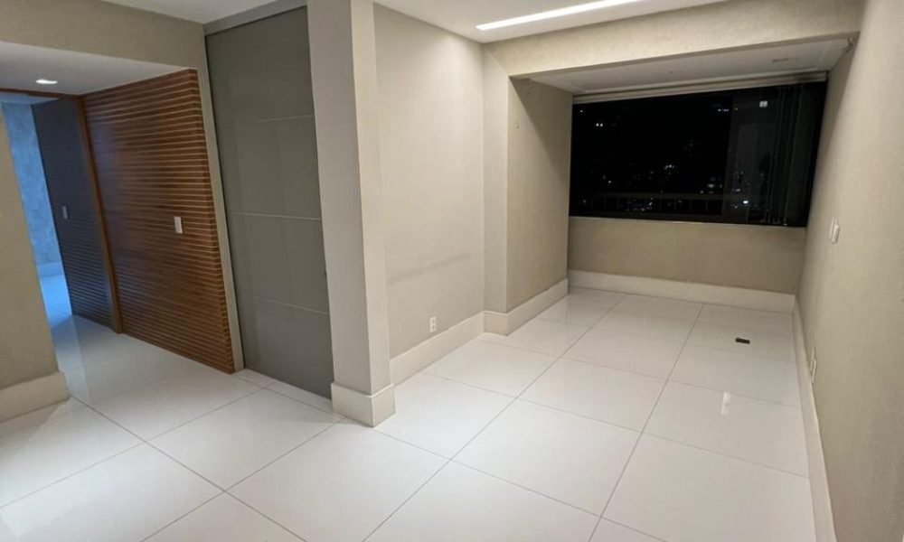 Apartamento de 2 quartos à venda, 80m² - Caminho das Árvores (22)