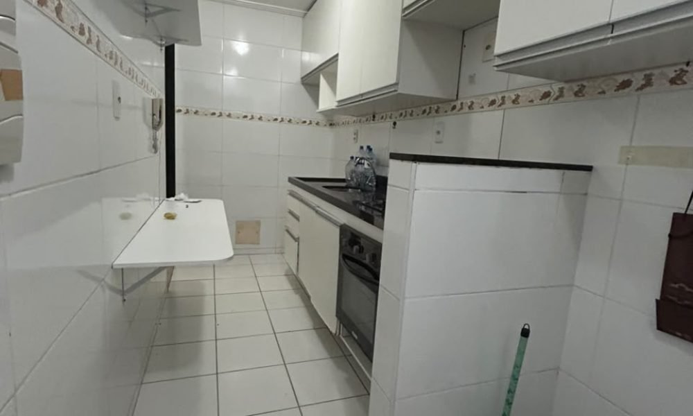 Apartamento de 2 quartos para alugar, 60m² - Lauro de Freitas (19)