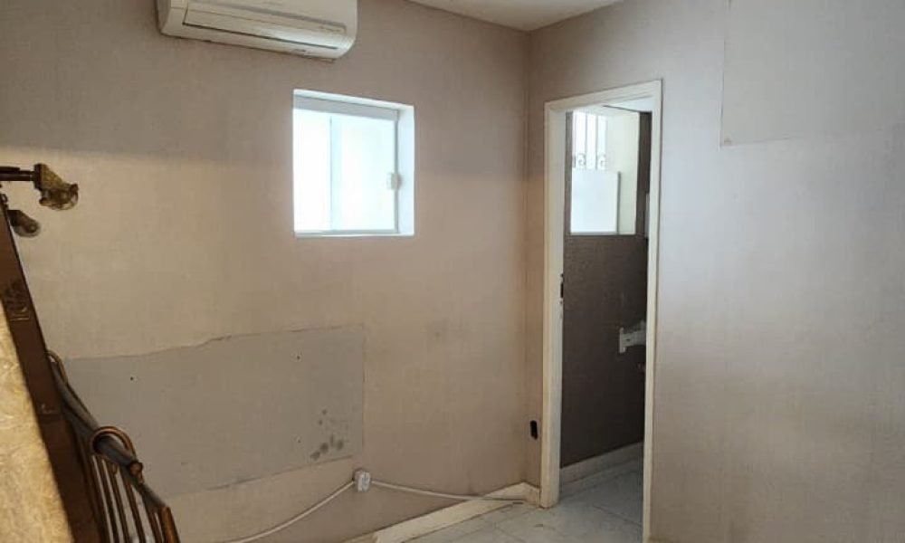 Casa com 10 Quartos para venda ou aluguel, 430m² - Caminho Das Árvores (13)