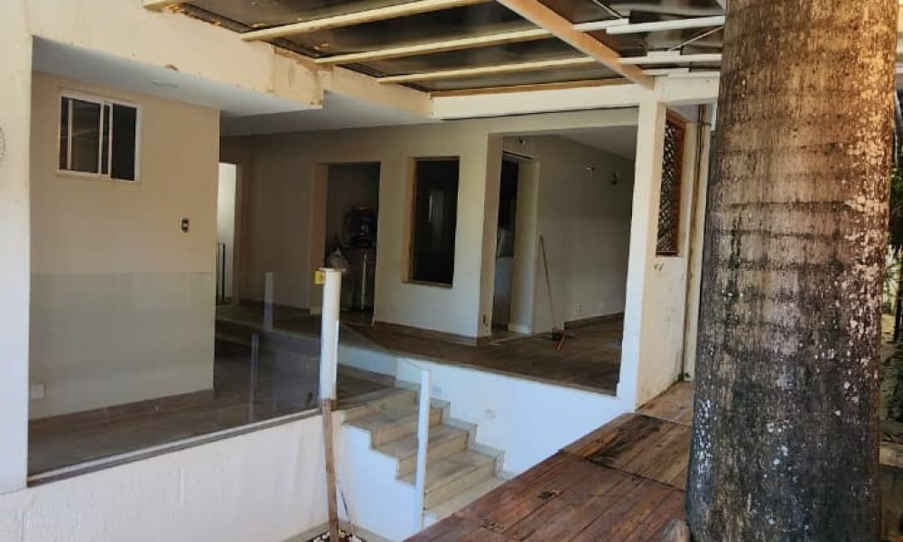 Casa com 10 Quartos para venda ou aluguel, 430m² - Caminho Das Árvores (2)