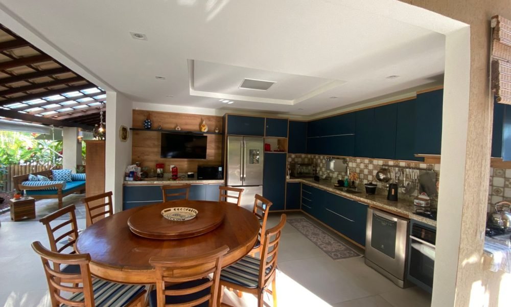 Casa com 3 Suítes à venda, 1000m² – Busca Vida (10)