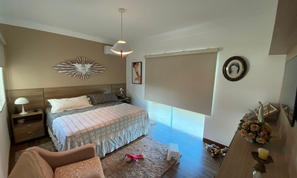 Casa com 3 Suítes à venda, 1000m² – Busca Vida (13)