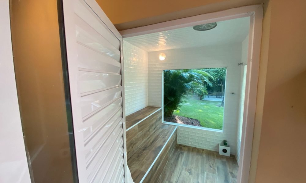Casa com 3 Suítes à venda, 1000m² – Busca Vida (23)