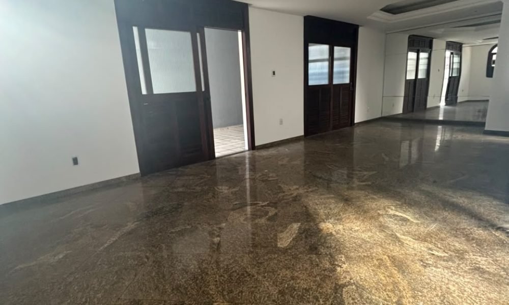 Casa com 3 quartos para aluguel, 150m² - Pituba (1)
