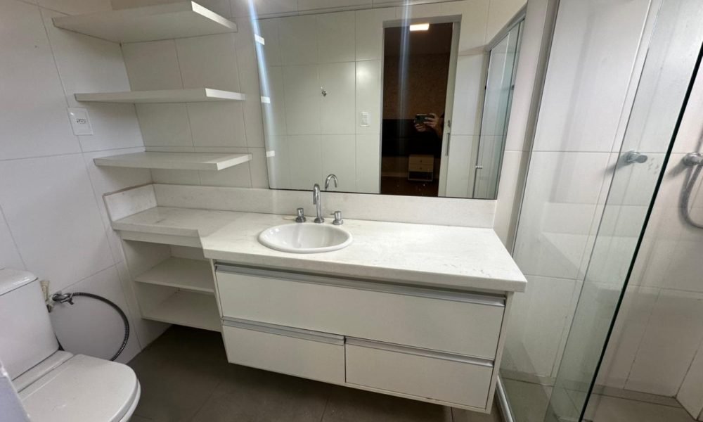 Casa com 4 Quartos à venda, 260m² – Busca Vida (43)