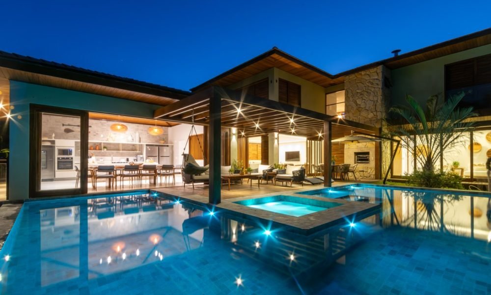 Casa com 6 suítes à venda, 550m² construídos - Praia do Forte (4)