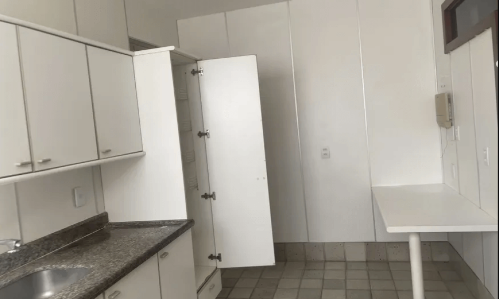 Cobertura com 5 Quartos para venda ou alugu (2)