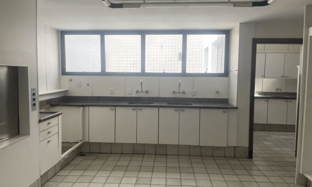 Cobertura com 5 Quartos para venda ou alugu (31)