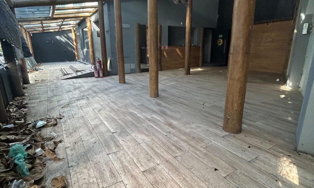 Grande ponto comercial, 456m² de área total e 222m² construída! (5)