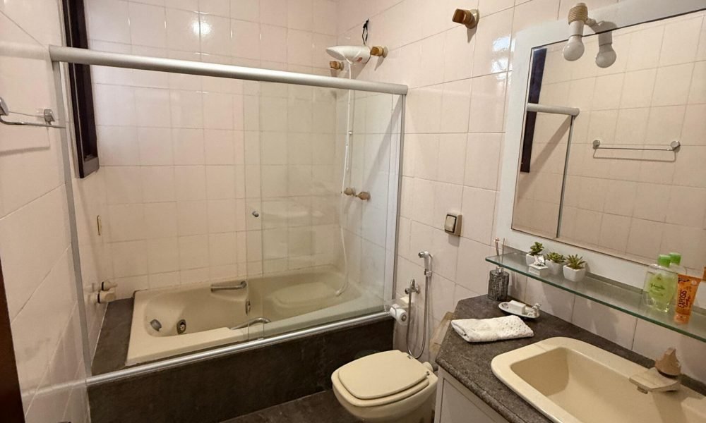 Mansão com 5 Suítes à venda, 600m² – Itaigara (15)