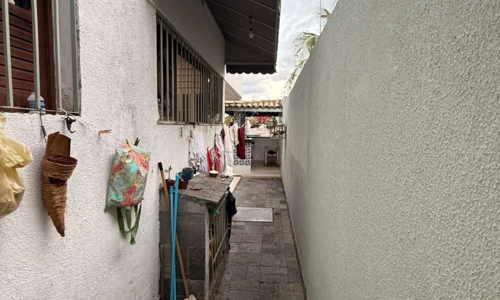 Mansão com 5 Suítes à venda, 600m² – Itaigara (23)