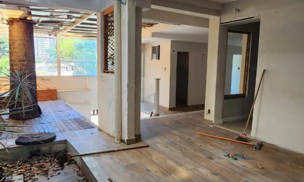 Casa com 10 Quartos para venda ou aluguel, 430m² - Caminho Das Árvores (1)