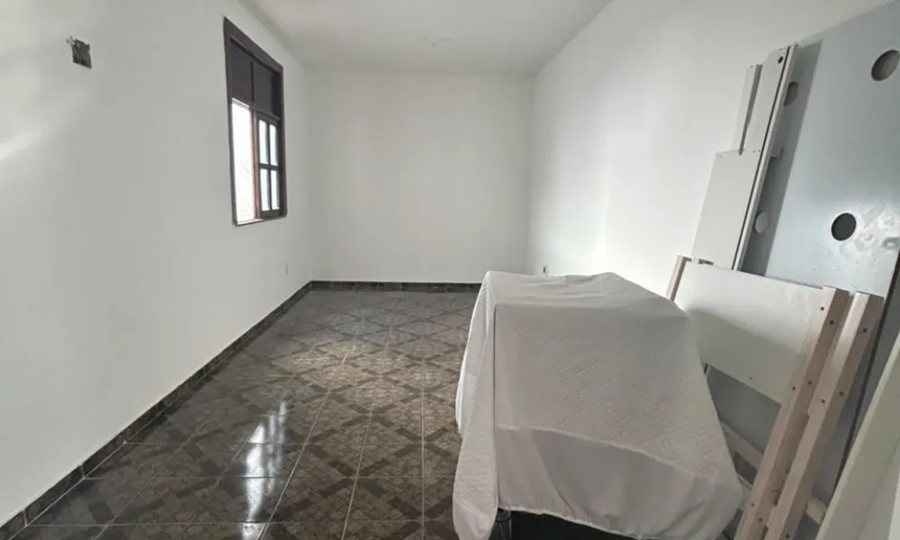 Casa com 3 quartos para aluguel, 150m² - Pituba (3)