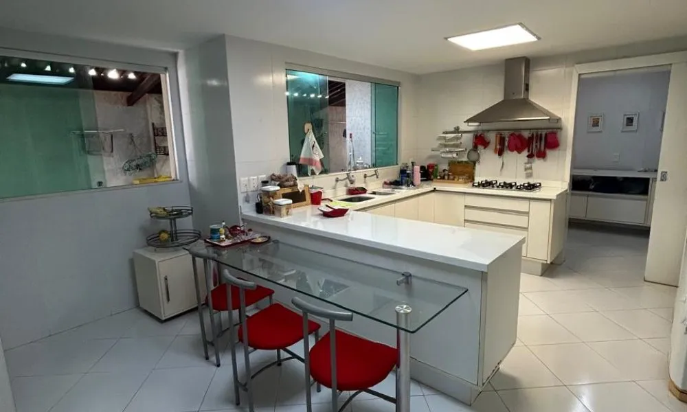 Casa com 3 suítes à venda, 285m² - Itaigara (18)