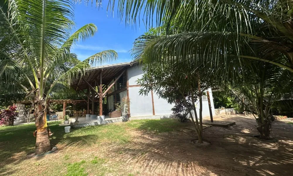 Casa com 4 Quartos à venda, 260m² – Busca Vida (13)