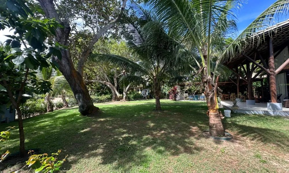 Casa com 4 Quartos à venda, 260m² – Busca Vida (14)