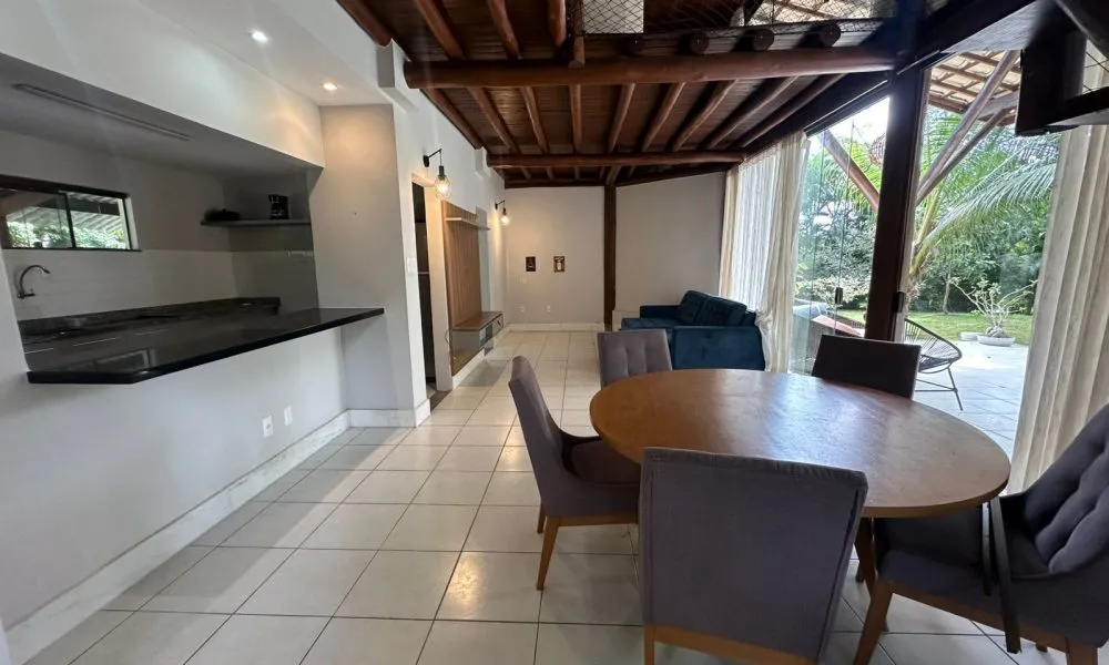 Casa com 4 Quartos à venda, 260m² – Busca Vida (18)