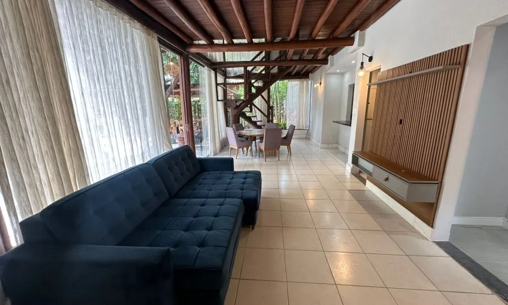 Casa com 4 Quartos à venda, 260m² – Busca Vida (21)