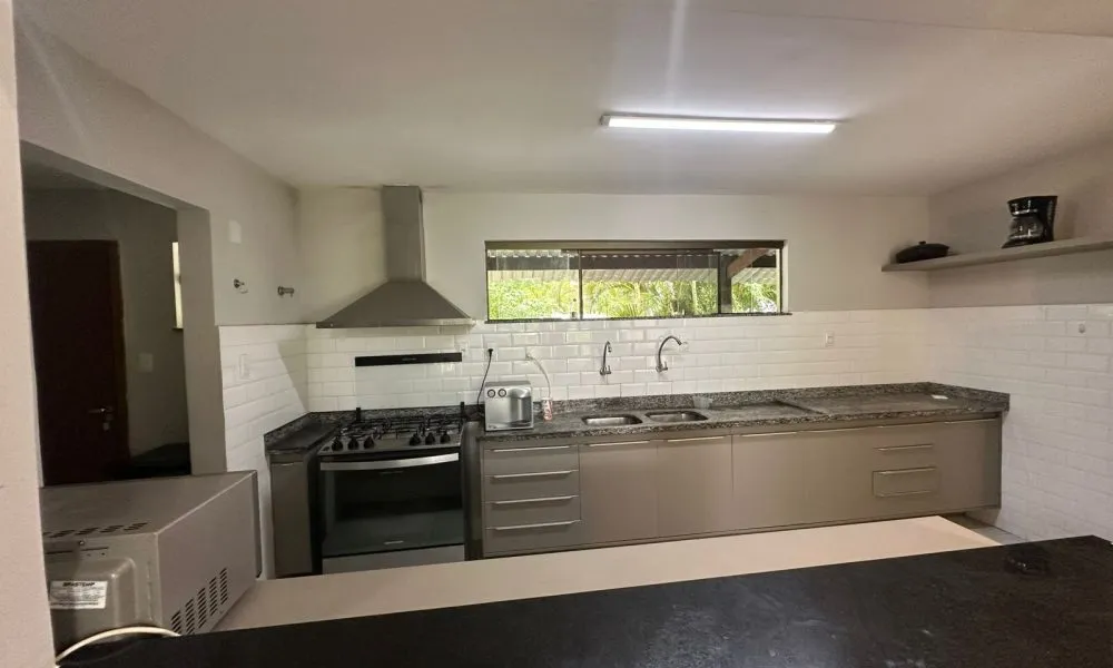 Casa com 4 Quartos à venda, 260m² – Busca Vida (29)