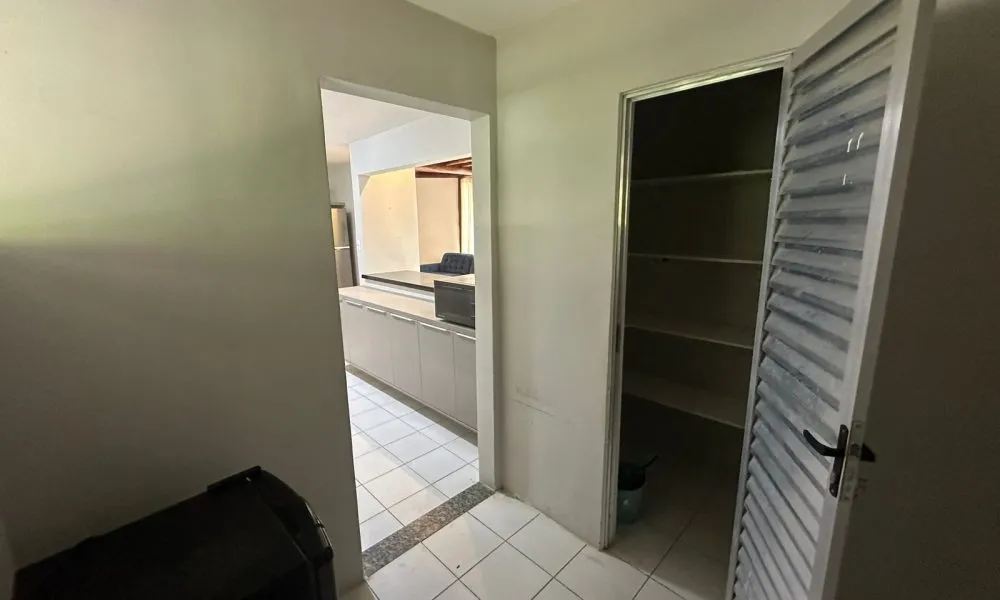 Casa com 4 Quartos à venda, 260m² – Busca Vida (36)