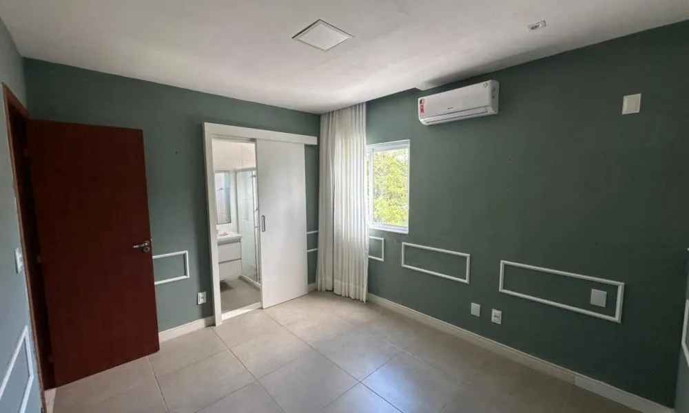 Casa com 4 Quartos à venda, 260m² – Busca Vida (37)