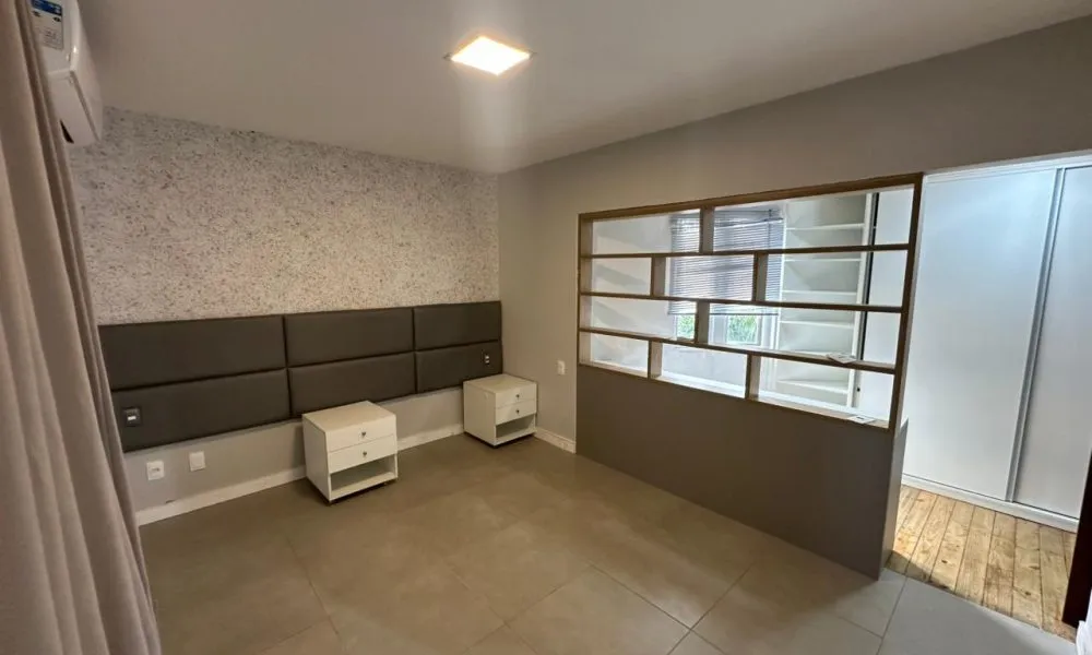 Casa com 4 Quartos à venda, 260m² – Busca Vida (42)