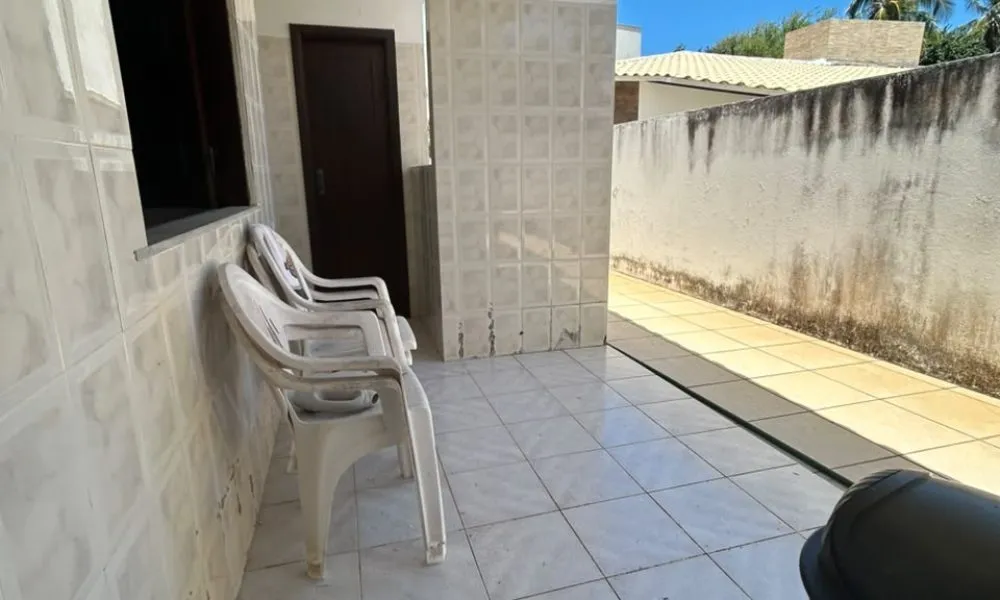 Casa com 4 quartos à venda, 300m² (total: 600m²) - Guarajuba (5)